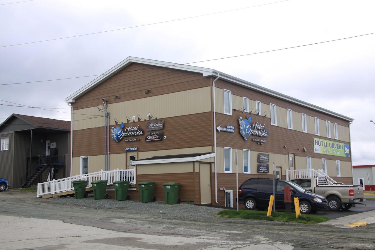 Hotel Opemiska Chapais Exterior photo
